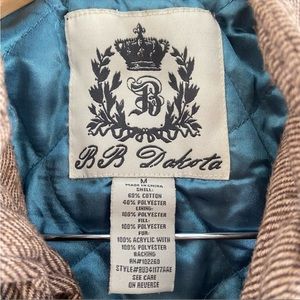 BB Dakota Brown Blue Puffer Vest Fully Lined Size Medium